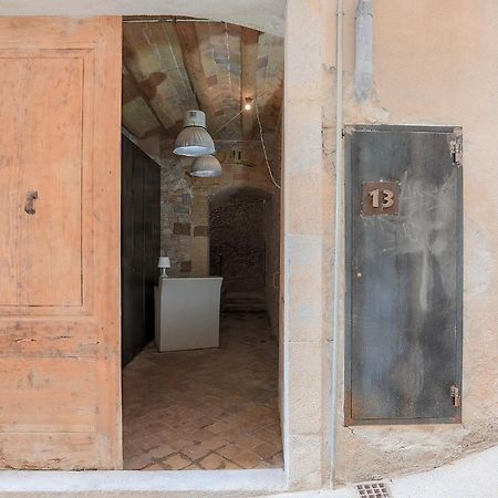 خيرونا Pool Boutique Apartment المظهر الخارجي الصورة